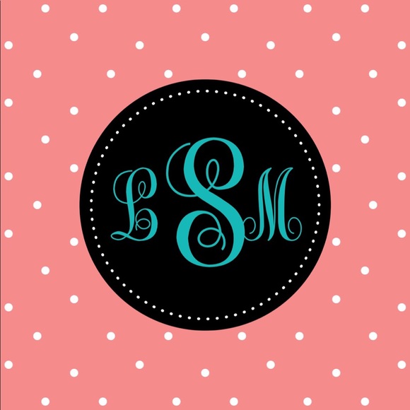 Meet your Posher, Laura - Picture 1 of 1